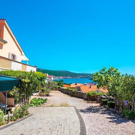 Apartments Sandra Kornić Kültér fotó